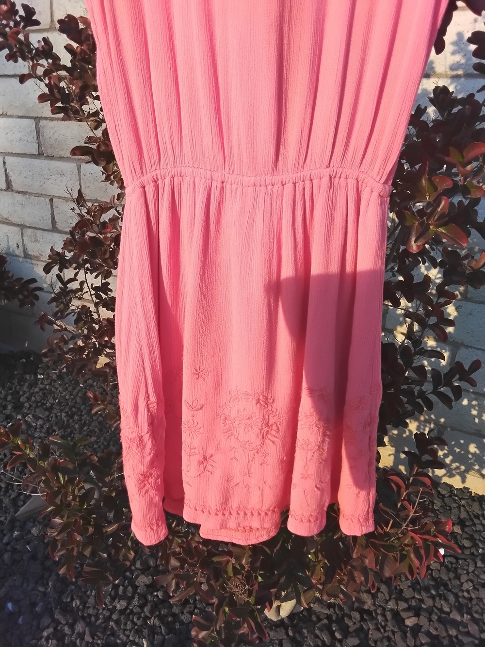 Hollister Embroiderer Mini Dress In Beautifull Coral/Salmon Shade. - Picture 6 of 7